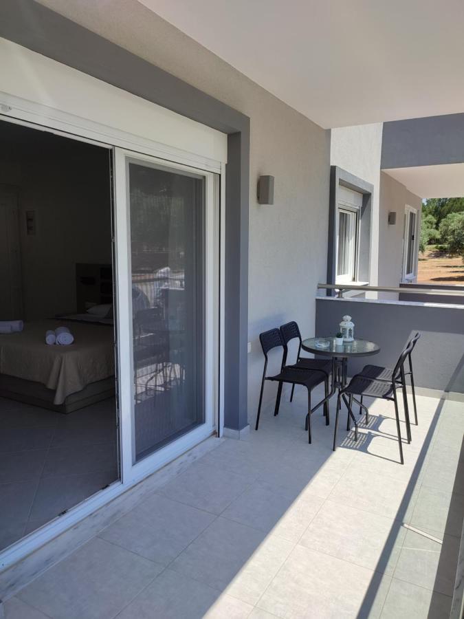 Meliria Apartments Szkála Rahoníu Kültér fotó